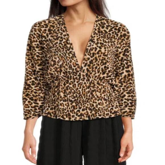 RENEE C. Women's Leopard Print Top - Medium - NWT - Picture 3 of 5